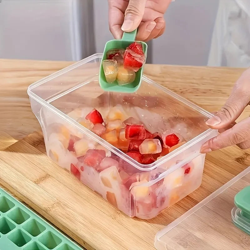 Ice Cube Trays with Lid & Bin